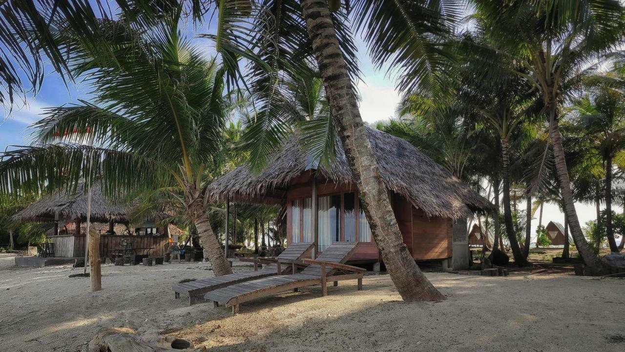 Kimo Resort Pulau Banyak Aceh Singkil Alaban エクステリア 写真