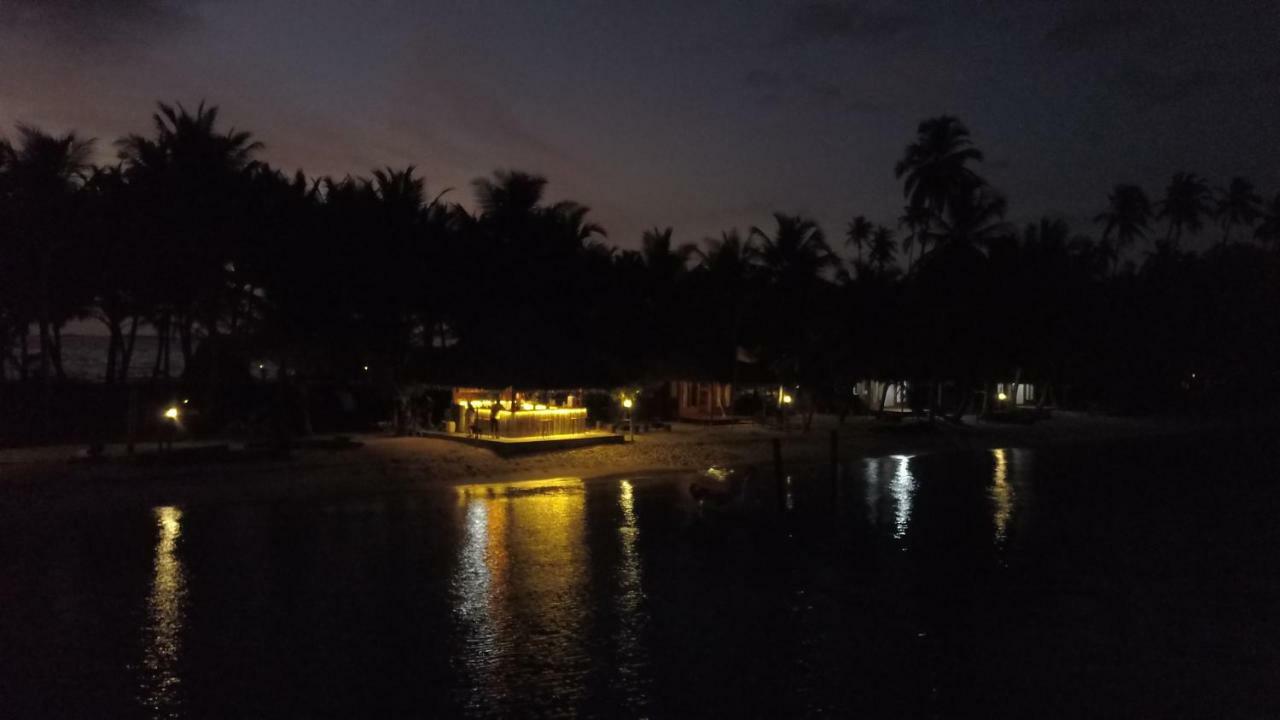 Kimo Resort Pulau Banyak Aceh Singkil Alaban エクステリア 写真